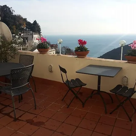 Le Terrazze Di Cristina Bed & Breakfast Vietri