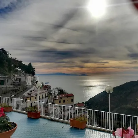 Le Terrazze Di Cristina Bed & Breakfast *