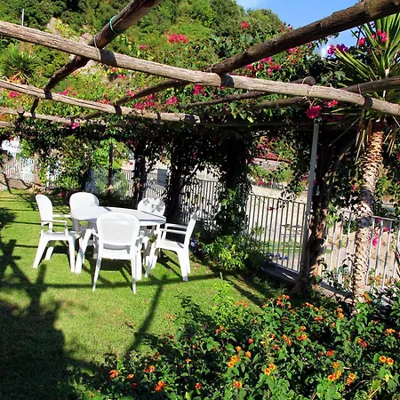 Le Terrazze Di Cristina Bed & Breakfast Vietri sul Mare